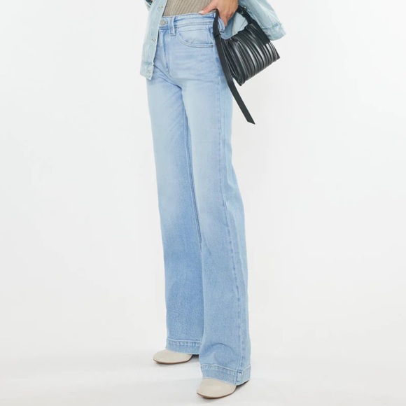 KanCan | High Rise Flare Jeans - Light Wash - Picture 5 of 13